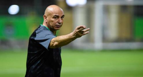"أقل فريق في العالم جرى تكوينه".. حسام حسن يعلق على تعادل المصري مع الحرس 